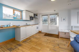 Photo 34- click for photo gallery